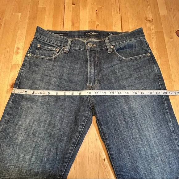 Lucky Brand 221 Straight Size 32/30 - Picture 10 of 12